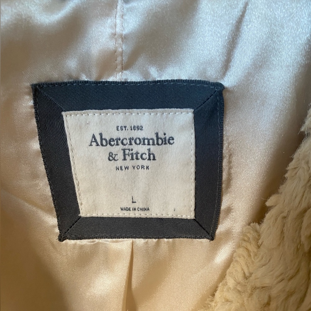Abercrombie & Fitch Tan Faux Sherpa Teddy Jacket Large - Picture 2 of 6